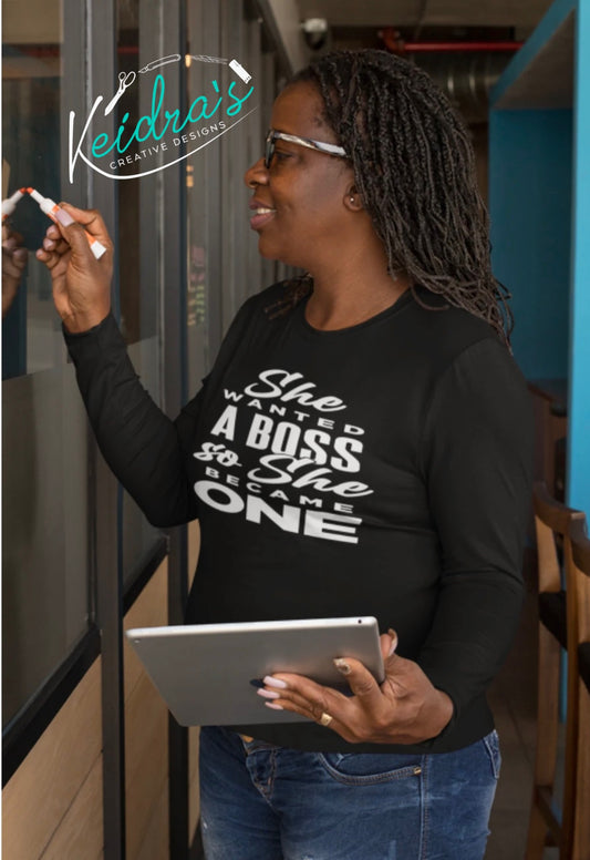 She boss tee